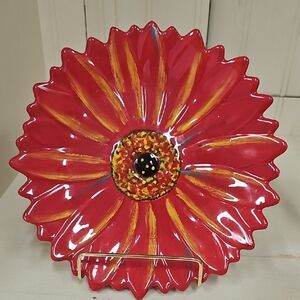 Scarlet Sunburst Ceramic Flower Plate